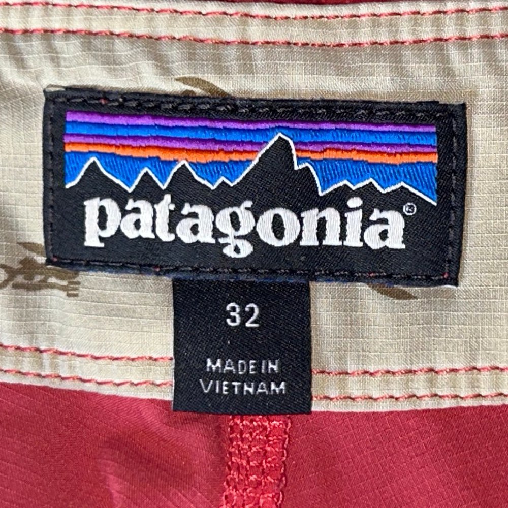 PATAGONIA Men's Brick Red 9" Board Swim Shorts Size 32 - Picture 6 of 7